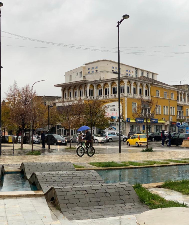 Pilo Lala Hotel Lushnje Экстерьер фото
